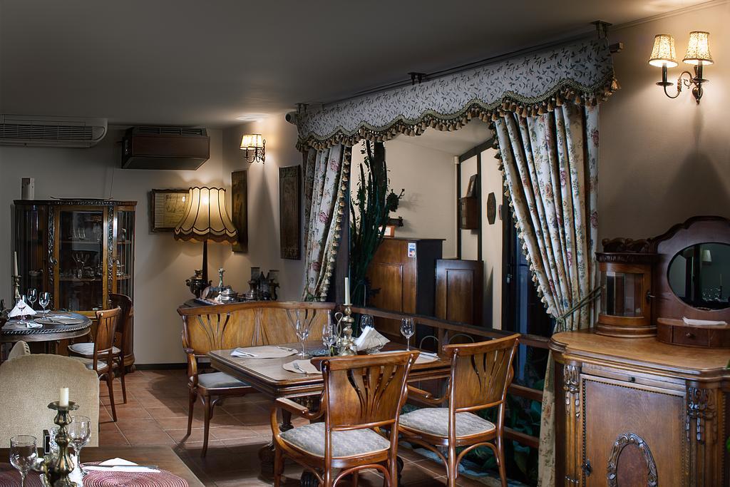 Pensiune-Restaurant Tara Luanei Sărata-Monteoru Dış mekan fotoğraf